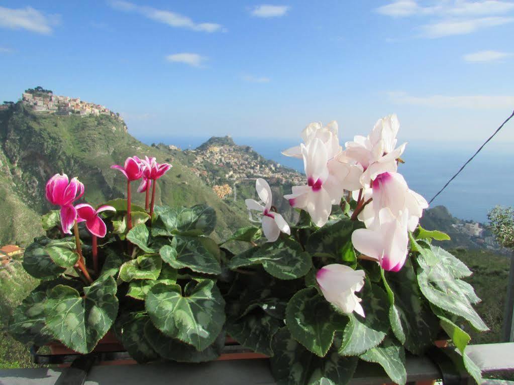 Hotel Il Casale Di Caterina Taormina Exterior foto